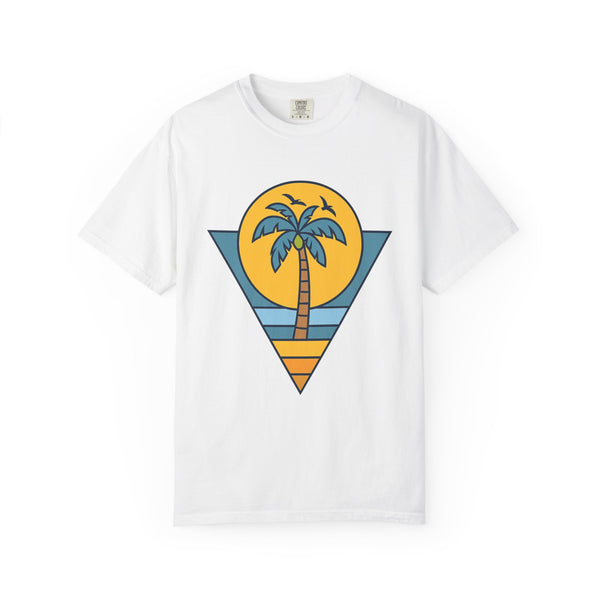 Tropical Vintage T-Shirt - Casual Beachwear, Summer Vibes, Gift for Him/Her, Vacation Tee, Outdoor Activities