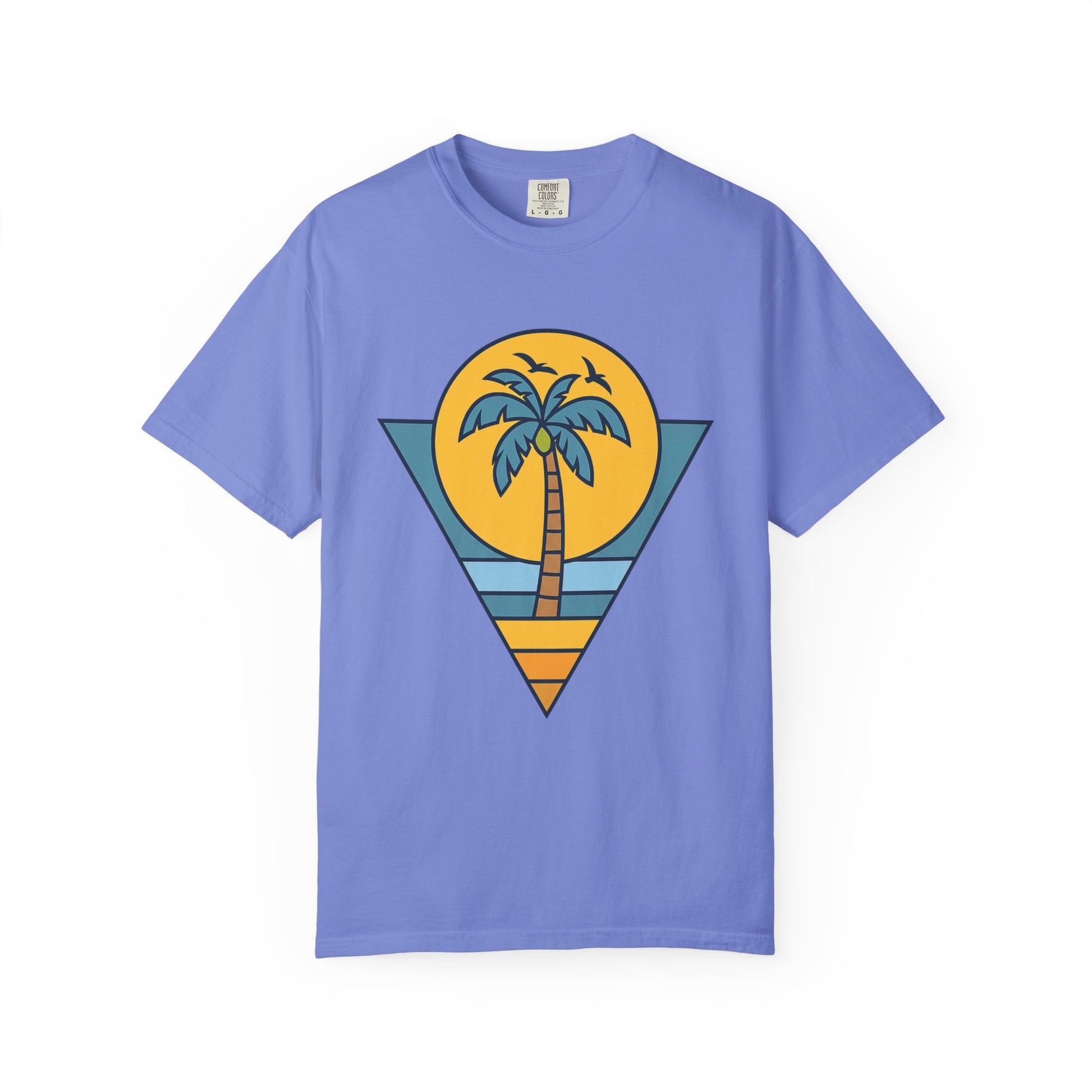 Tropical Vintage T-Shirt - Casual Beachwear, Summer Vibes, Gift for Him/Her, Vacation Tee, Outdoor Activities