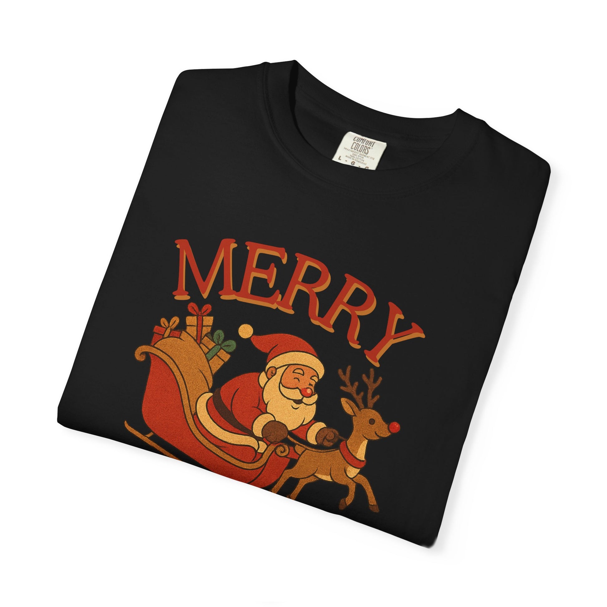 Merry Christmas T-Shirt, Cozy Holiday Tee, Unisex Festive Shirt, Santa Claus Apparel, Winter Celebration Clothing